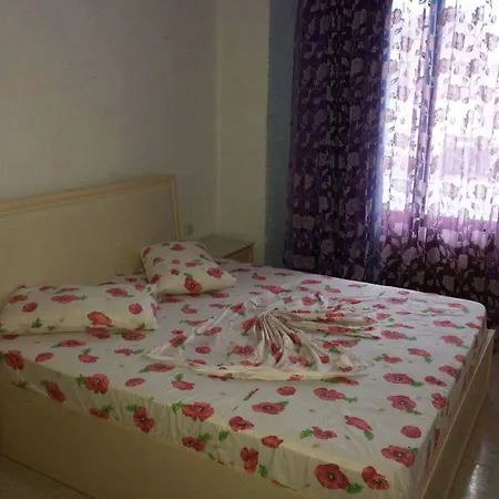 Apartment Besa *